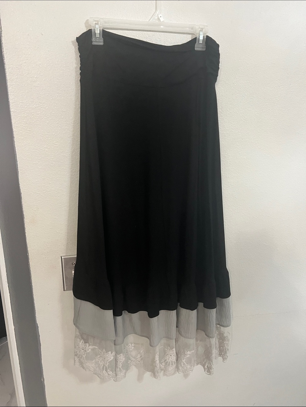 VENUS Black Maxi Skirt with Sheer Lace Trim